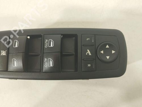 Left front window switch LANCIA THEMA (LX_) 3.0 D (48, LX) | BP37540495I27 - Image 4