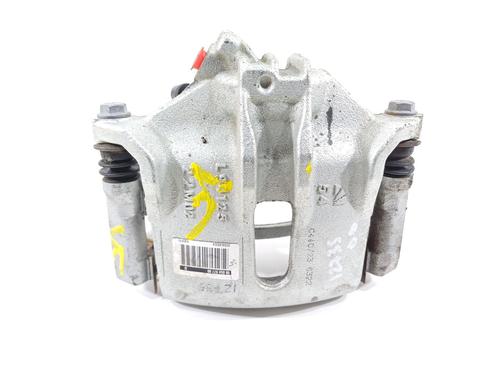 Used Right front brake caliper Right front brake caliper 29118643 29118643