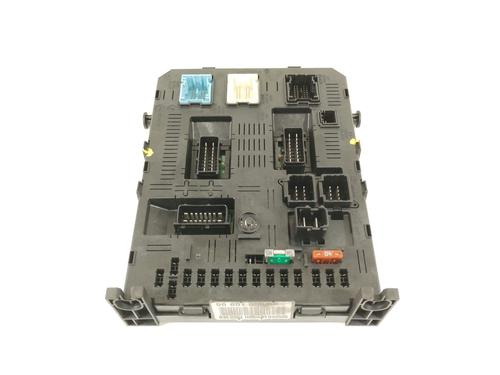 Used Fuse box Fuse box 30279613 30279613