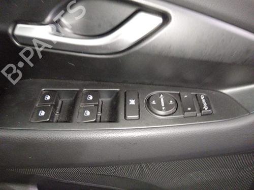 Used Left front window switch Left front window switch 38553397 38553397