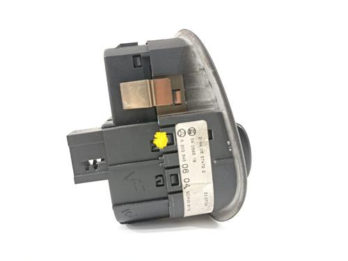 Headlight switch MERCEDES-BENZ C-CLASS (W203)  | BP18882099I24 