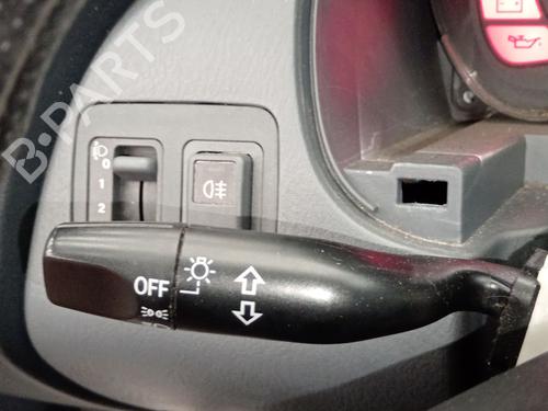 Used Headlight switch Headlight switch 37523095 37523095
