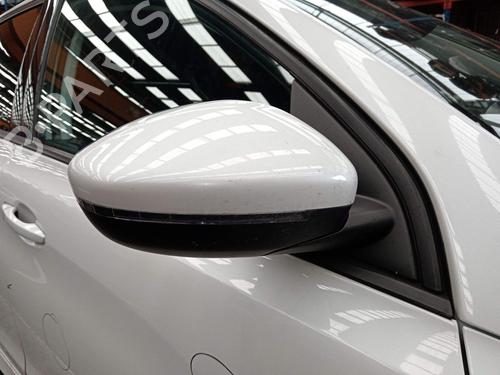 Retrovisor direito Retrovisor direito 31214572 31214572