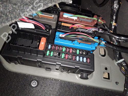 Used Fuse box Fuse box SAAB 9-3 (YS3F, E79, D79, D75) 1,8t (150 hp) 40196218 40196218
