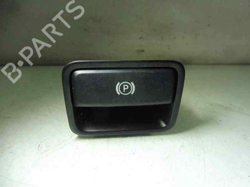 Freno de mano Freno de mano MERCEDES-BENZ B-CLASS Sports Tourer (W246, W242) B 180 CDI / d (246.212) (109 hp) 8786346 8786346