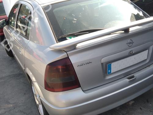 Left headlight OPEL ASTRA G Hatchback (T98) 1.7 DTI 16V (F08, F48) | BP27356946C28 