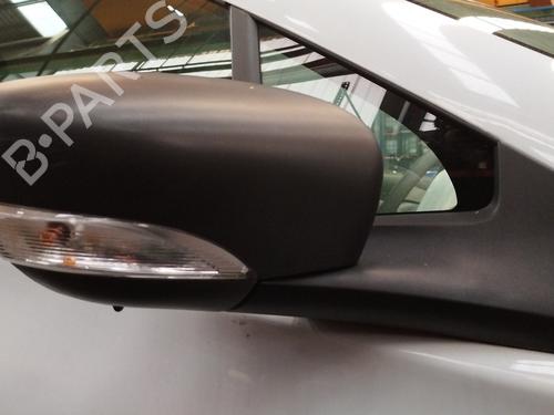 right-mirror-renault-zoe-bfm_-2012-17615436 main image