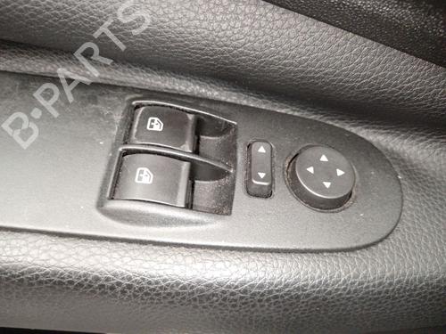 Used Left front window switch Left front window switch 37533938 37533938