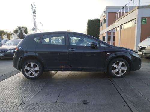 Radio SEAT LEON (1P1)  | BP27090159E6 