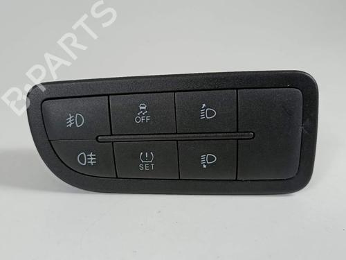 Used Switch Switch 10627179 10627179