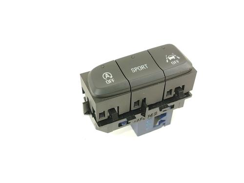 Switch OPEL CORSA F (P2JO) 1.2 (68) | BP31814704I30