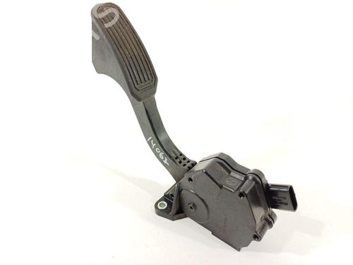 Used Pedal Pedal 24315161 24315161