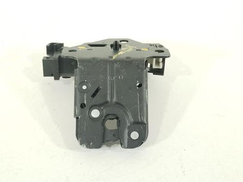 tailgate-lock-audi-a3-8p1-2003-2004-2005-2006-2007-2008-2009-2010-2011-2012-2013-36421599 main image