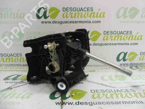 Used Gear lever FORD KUGA II (DM2) [2012-2025]  7443315