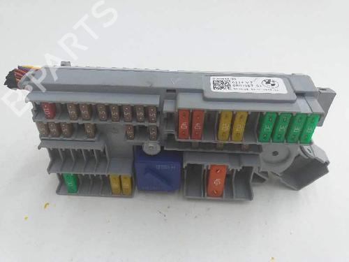 Used Fuse box Fuse box 6098396 6098396