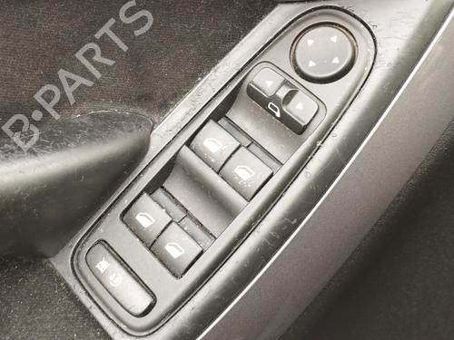 Used Left front window switch Left front window switch CITROËN C4 Picasso I MPV (UD_) 1.6 THP 155 (156 hp) 35946614 35946614