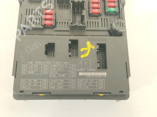 Used Fuse box Fuse box 36077142 36077142