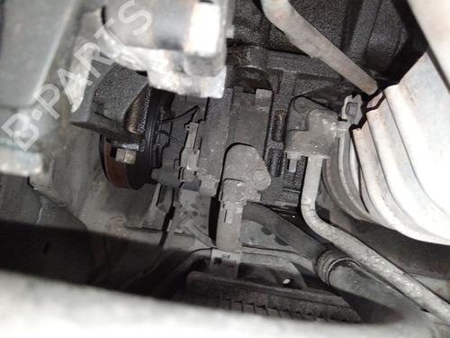 Used AC compressor HYUNDAI SANTA FÉ I (SM) 2.4 16V (146 hp) 27296958
