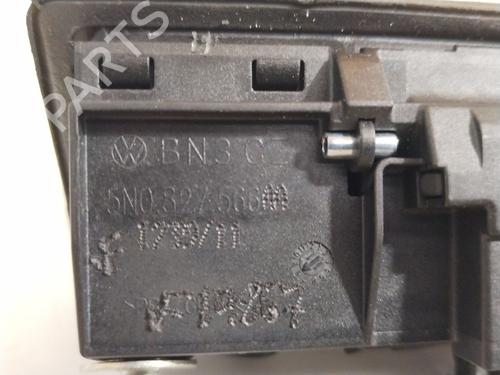 Tailgate handle AUDI Q3 (8UB, 8UG) 2.0 TDI | BP30153361C132