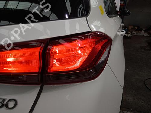 Used Right taillight Right taillight 38538688 38538688