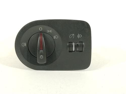 Used Headlight switch Headlight switch SEAT IBIZA IV SC (6J1, 6P5) 1.6 TDI (90 hp) 34473820 34473820