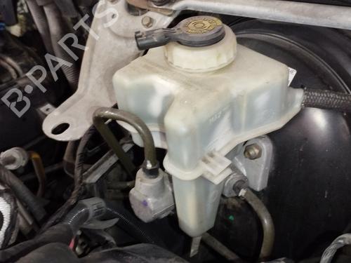 brake-master-cylinder-bmw-x5-e53-2000-2001-2002-2003-2004-2005-2006-38601535 main image