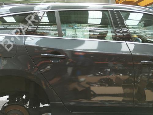 Used Right rear door VOLVO V60 I (155) D5 (205 hp) 16798448