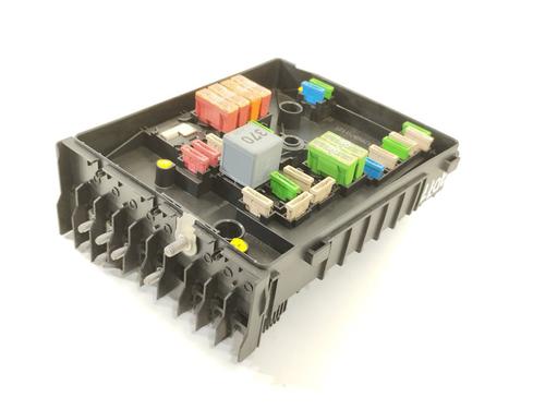 Used Fuse box Fuse box SEAT ALTEA (5P1) 1.9 TDI (105 hp) 11134058 11134058