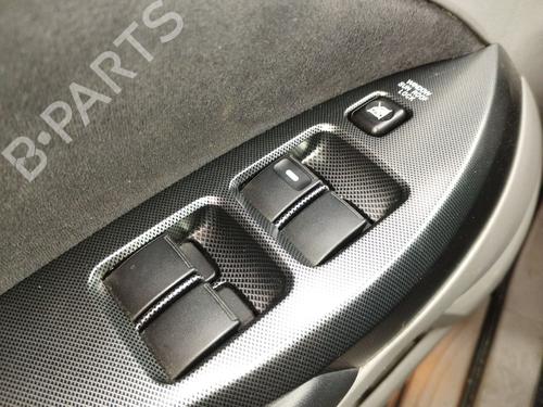 Used Left front window switch MITSUBISHI GRANDIS (NA_W) 2.0 DI-D (NA8W) (140 hp) 32163454