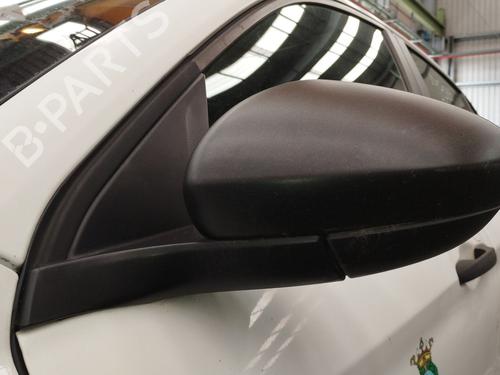 left-mirror-fiat-tipo-saloon-356_-357_-2015-37603655 main image