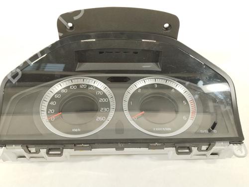 Used Instrument cluster VOLVO V60 I (155) D5 (205 hp) 16798436