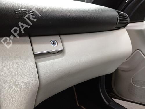 Used Glove box MERCEDES-BENZ CLC-CLASS (CL203) [2008-2011]  17522758