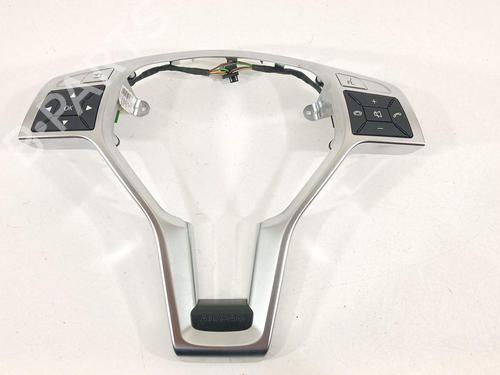 Used Steering wheel controls Steering wheel controls MERCEDES-BENZ A-CLASS (W176) A 200 (176.043) (156 hp) 39957974 39957974
