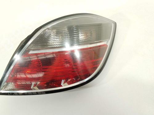 Used Right taillight Right taillight OPEL ASTRA H (A04) 1.7 CDTI (L48) (100 hp) 27839003 27839003