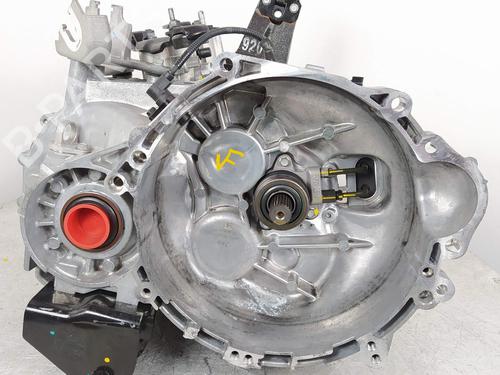 manual-gearbox-kia-optima-jf-16-crdi-u17y-sj17yc-m6gf2-2015-10345895 main image