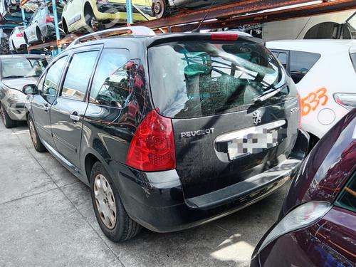 Right taillight PEUGEOT 307 SW (3H) 1.6 HDI 90 | BP28021689C35 