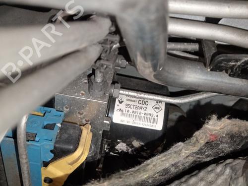 Used ABS pump RENAULT MEGANE III Hatchback (BZ0/1_, B3_) [2008-2025]  30437779