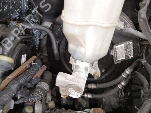 Used Brake master cylinder Brake master cylinder CITROËN C5 III (RD_) 2.0 HDi 140 (RDRHF8, RDRHFA, RDRHA8, RDRHAJ) (140 hp) 36086584 36086584