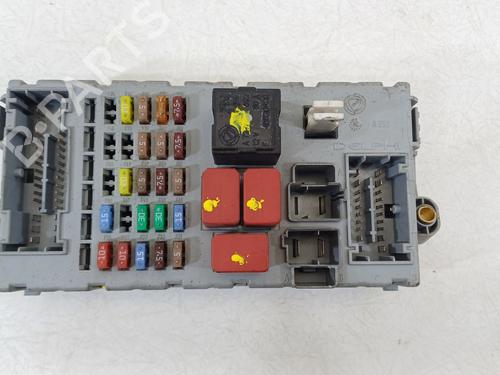 Used Fuse box LANCIA YPSILON (843_) 1.3 D Multijet (843.AXF11, 843.AXF1A, 843.AXM11,... (75 hp) 26558461