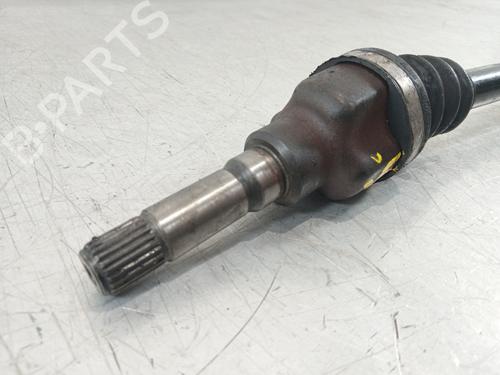Right front driveshaft PEUGEOT 208 I (CA_, CC_) 1.2 VTI 82 | BP9392951M39 