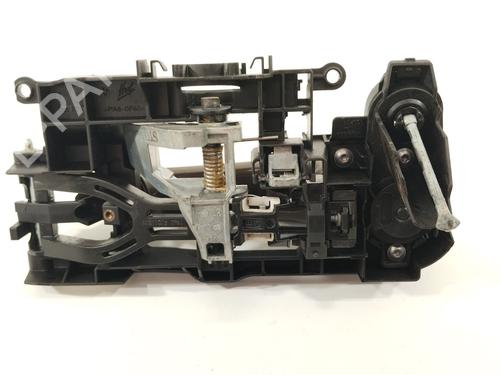 Front left exterior door handle BMW 5 Touring (F11) 525 d xDrive | BP28021786C128 