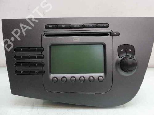 radio-seat-leon-1p1-1p1035186-2005-2006-2007-2008-2009-2010-2011-2012-2013-3256082 main image