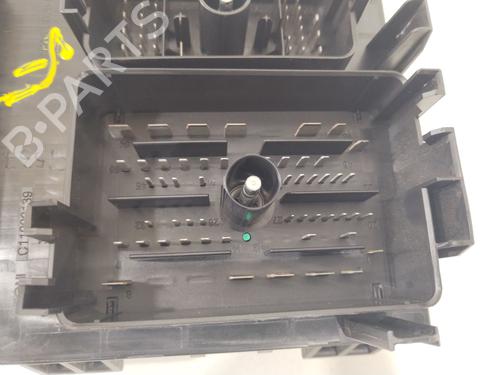 Fuse box OPEL ASTRA J (P10) 2.0 CDTI (68) | BP31291439E1 