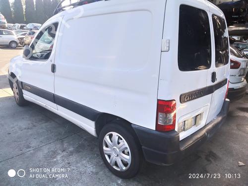 Grille CITROËN BERLINGO / BERLINGO FIRST Box Body/MPV (M_) 1.9 D 70 (MBWJZ, MCWJZ) | BP23205605C40 