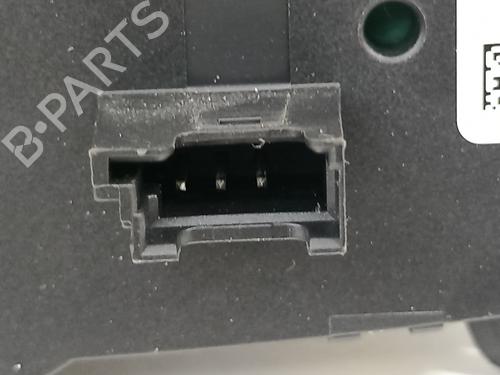 Used Headlight switch BMW 5 (F10) 520 d (184 hp) 18312672