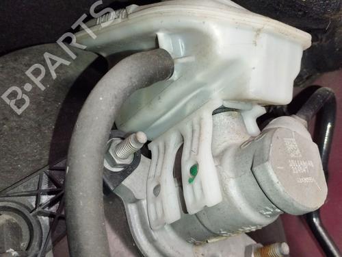 Used Brake master cylinder Brake master cylinder 37230813 37230813