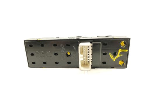 Left front window switch HYUNDAI TUCSON (JM)  | BP29853990I27