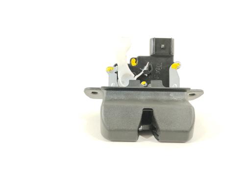 Used Tailgate lock KIA SPORTAGE IV (QL, QLE) [2015-2022]  16800004
