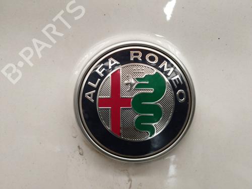 Used Tailgate handle ALFA ROMEO GIULIETTA (940_) 1.4 BiFuel (940FXA1A, 940FXT1A) (120 hp) 30059368