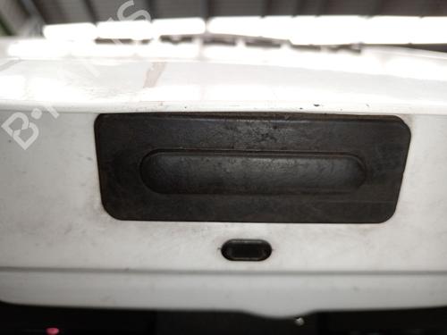 Used Tailgate handle Tailgate handle 38073832 38073832